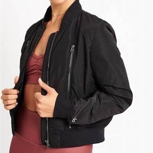 NWOT Alo Yoga Off Duty Bomber jacket